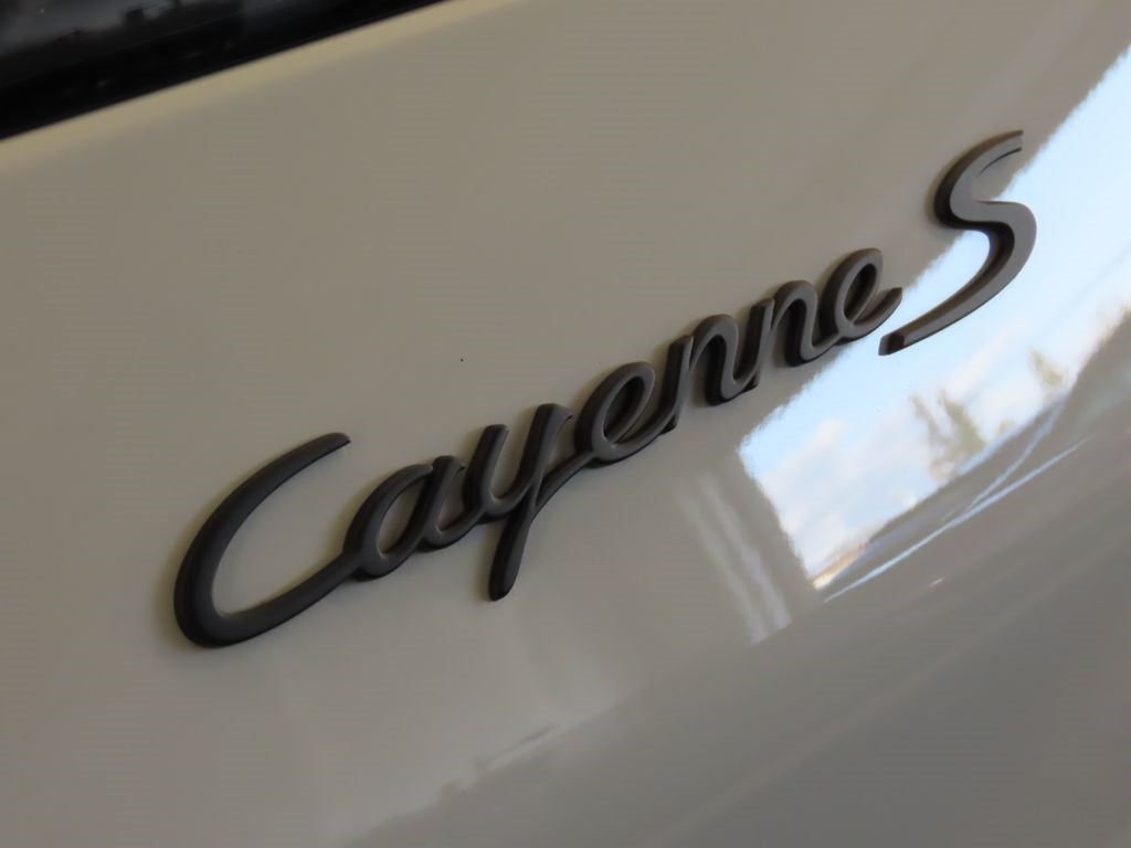 2023 Porsche Cayenne Coupe S Platinum Edition